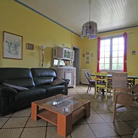 Holiday home Maison 2 Chambres A Proximite De La Plage *